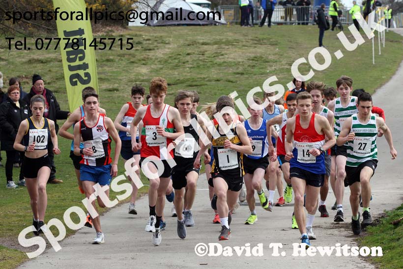 Mens and Womens under-17s 5k 2019 ERRA Road Race, Sutton Coldfield. Photo:  David T. Hewitson/Sports for All Pics